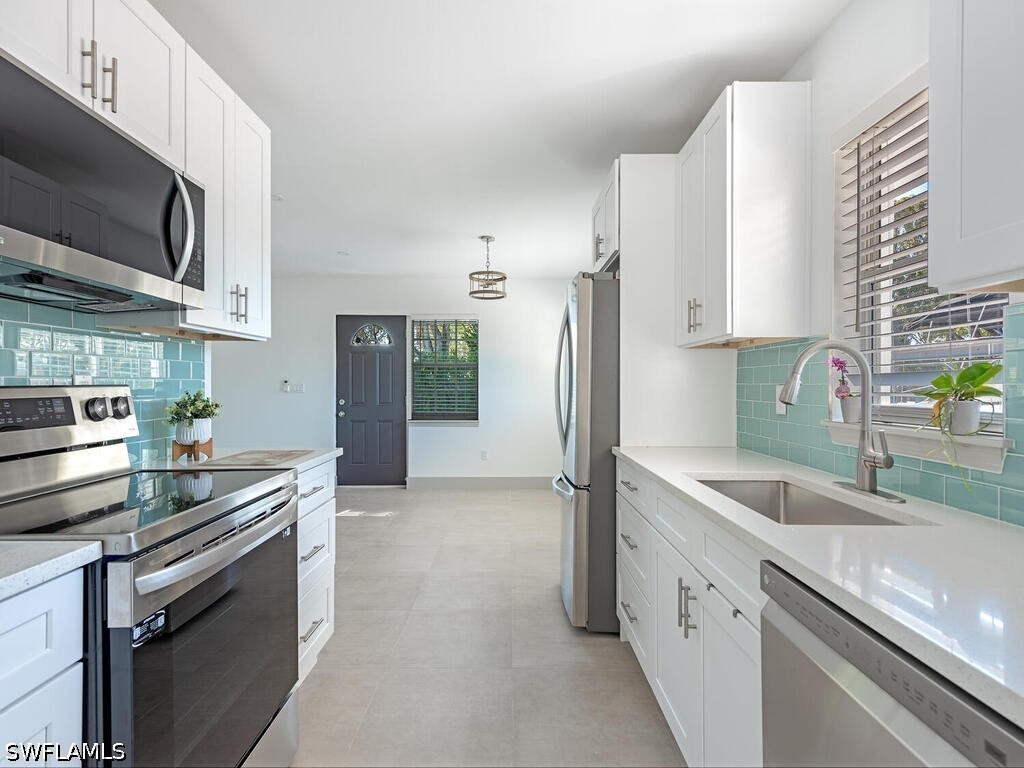 2836 Bayview Drive Naples FL 34112 226012891 image4