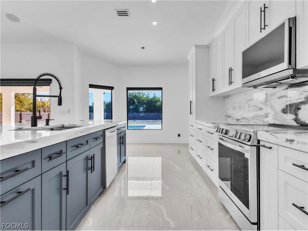 2836 NW 5th Street Cape Coral FL 33993 2026006893 image6