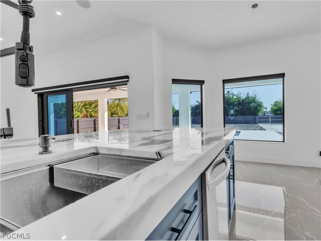 2836 NW 5th Street Cape Coral FL 33993 2026006893 image8