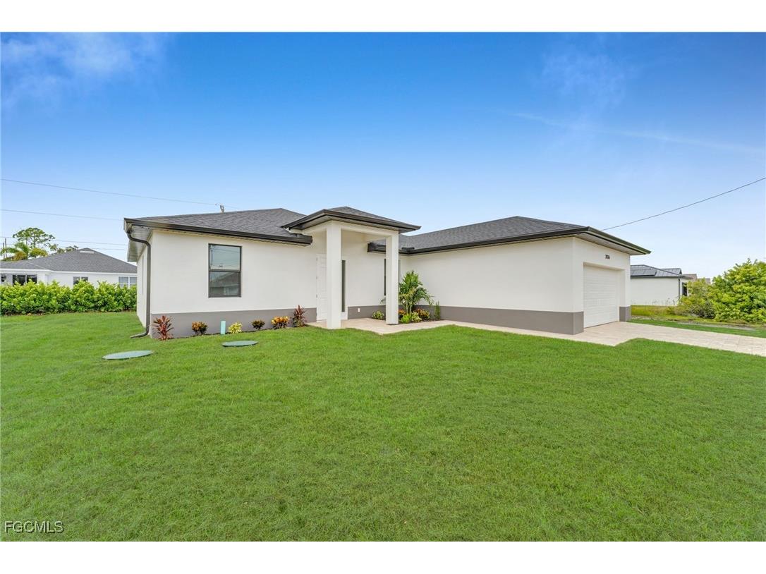 2836 NW 5th Terrace Cape Coral FL 33993 2025012651 image35