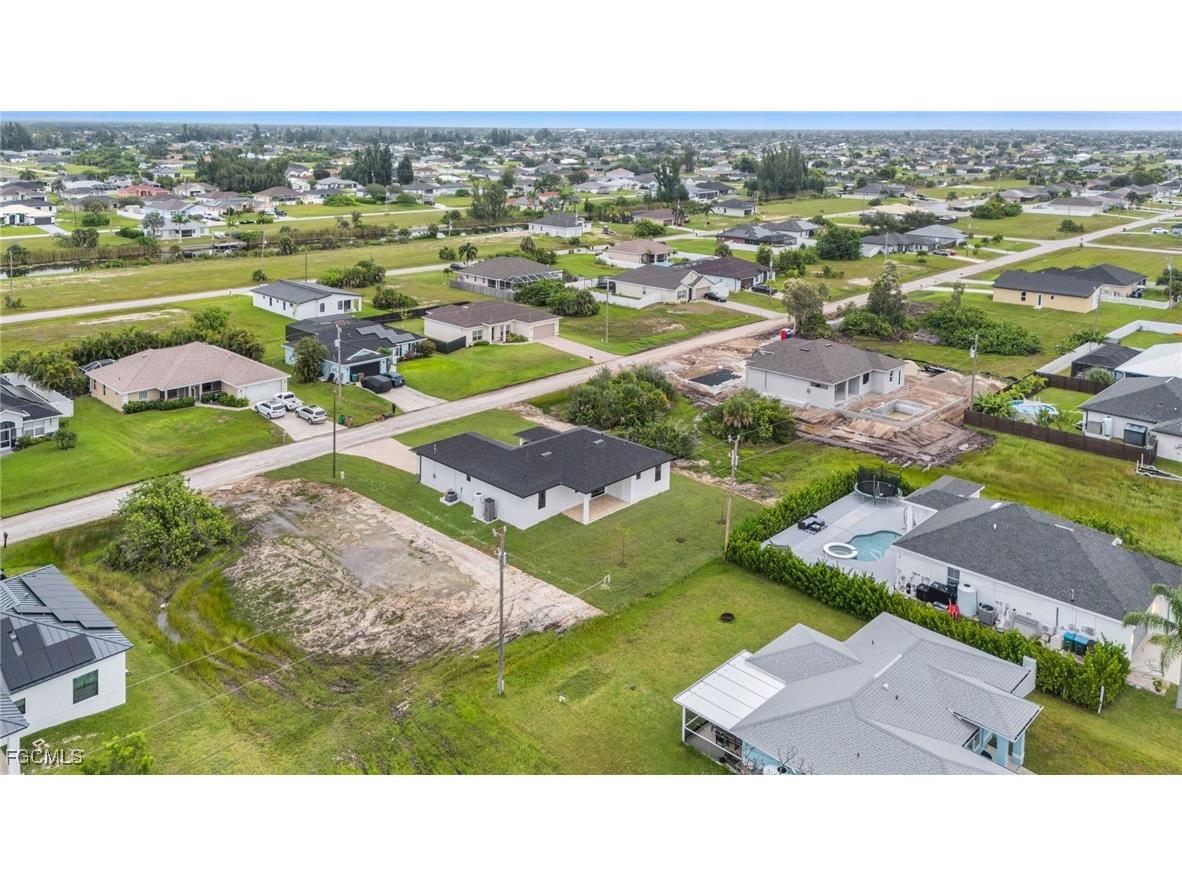 2836 NW 5th Terrace Cape Coral FL 33993 2025024139 image35