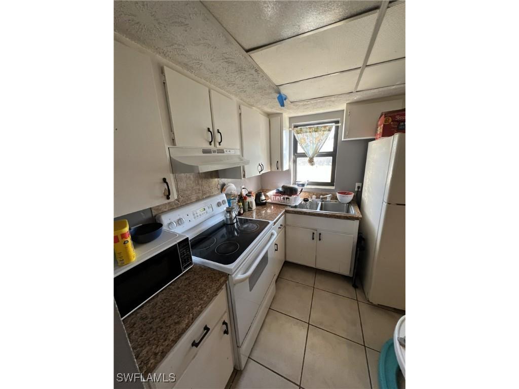 2836 Tropicana Boulevard Naples FL 34116 226002408 image17