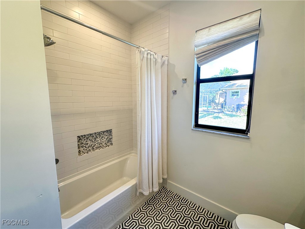 28360 Del Lago Way Bonita Springs FL 34135 2025025691 image12