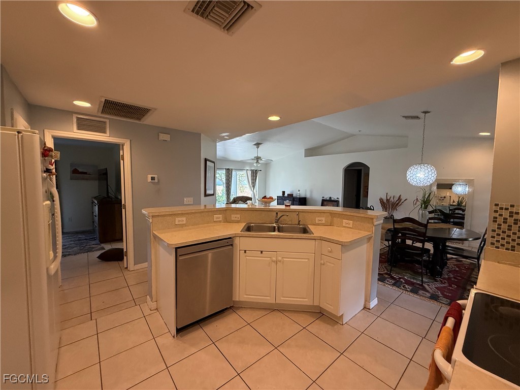 2837 NW 21st Avenue Cape Coral FL 33993 2025023882 image17