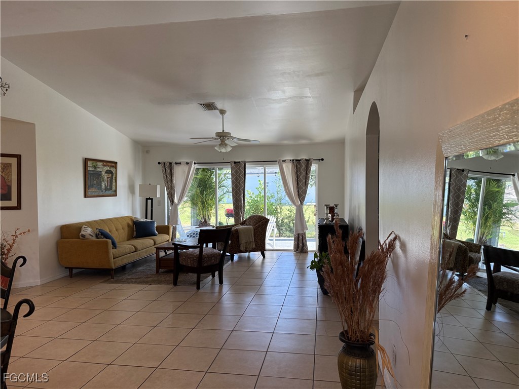 2837 NW 21st Avenue Cape Coral FL 33993 2025023882 image5