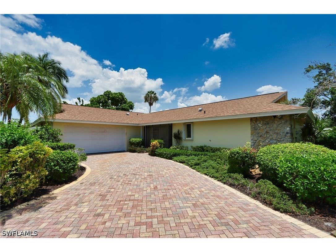 28387 Las Palmas Circle Bonita Springs FL 34135 226018763 image1