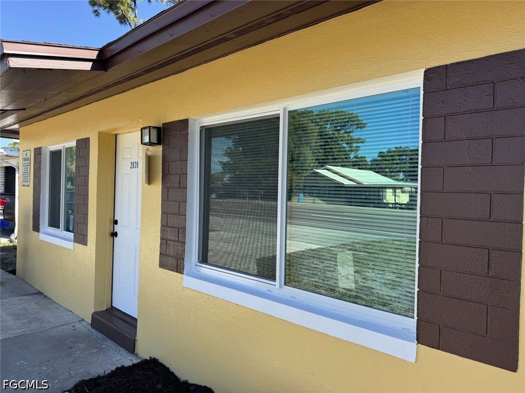 2839/2841 Evans Avenue Fort Myers FL 33901 2026029140 image2