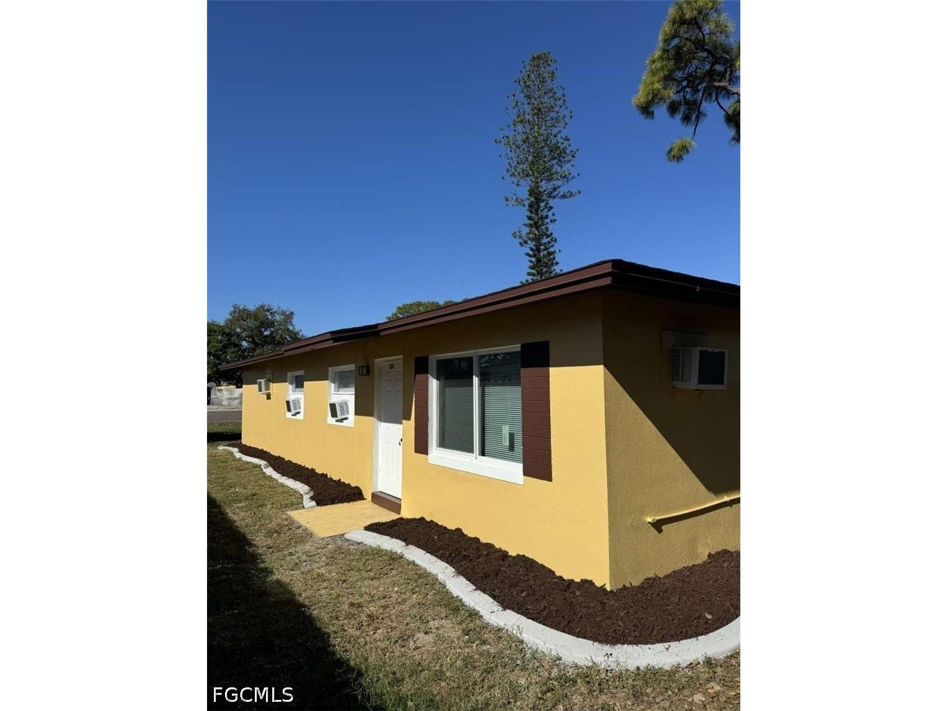 2839/2841 Evans Avenue Fort Myers FL 33901 2026029140 image4