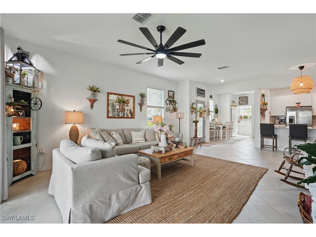 2839 Blossom Way Naples FL 34120 225053539 image7