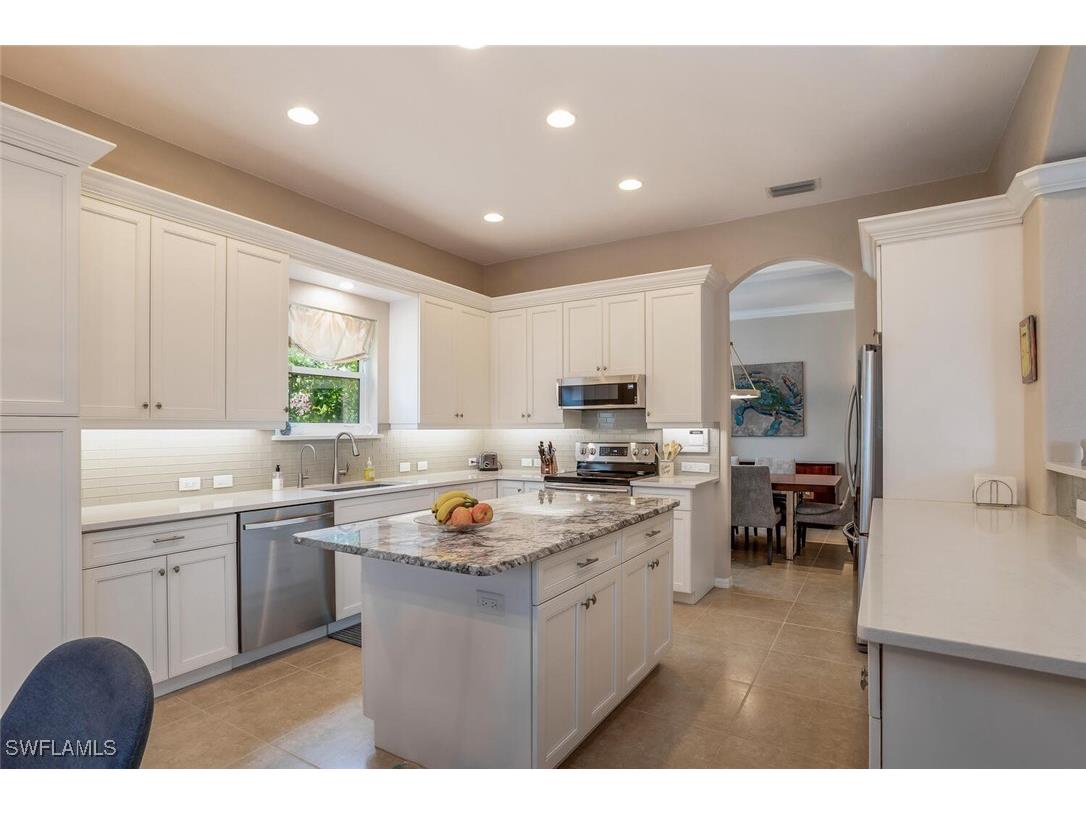 2839 Lone Pine Lane Naples FL 34119 225076556 image9