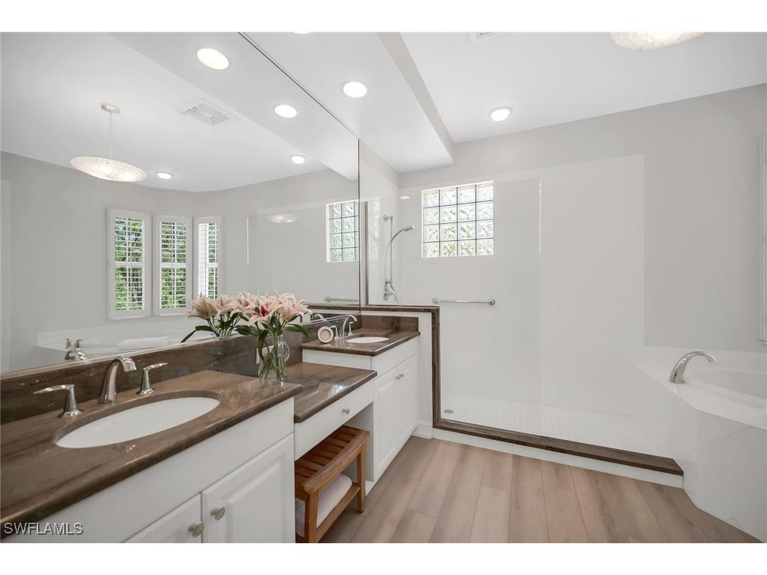 2839 Tiburon Boulevard E #102 Naples FL 34109 225048610 image10