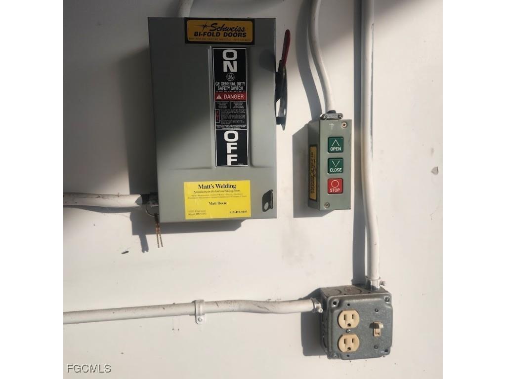 28390 Challenger Boulevard #B9 Punta Gorda FL 33982 2025022696 image3