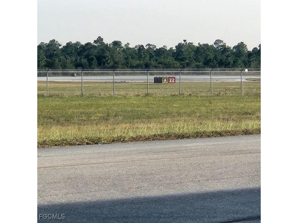 28390 Challenger Boulevard #B9 Punta Gorda FL 33982 2025022696 image6