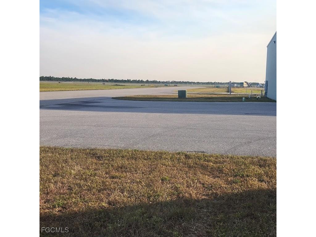 28390 Challenger Boulevard #B9 Punta Gorda FL 33982 2025022696 image7