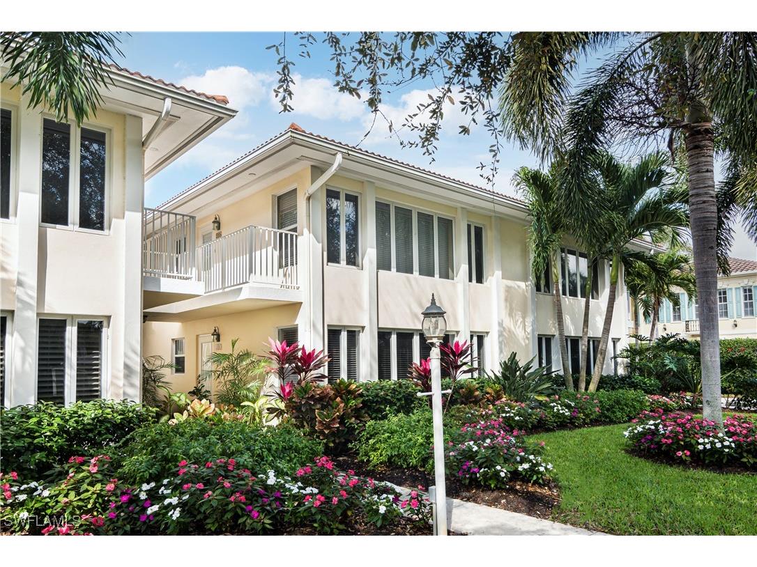 284 4th Street S #103 Naples FL 34102 225082881 image1