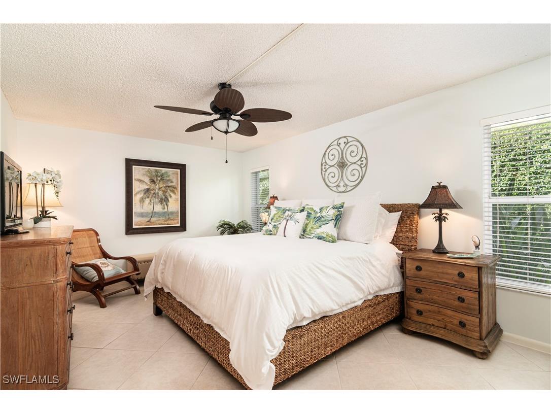 284 4th Street S #103 Naples FL 34102 225082881 image7