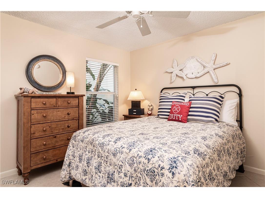 284 4th Street S #103 Naples FL 34102 225082881 image9