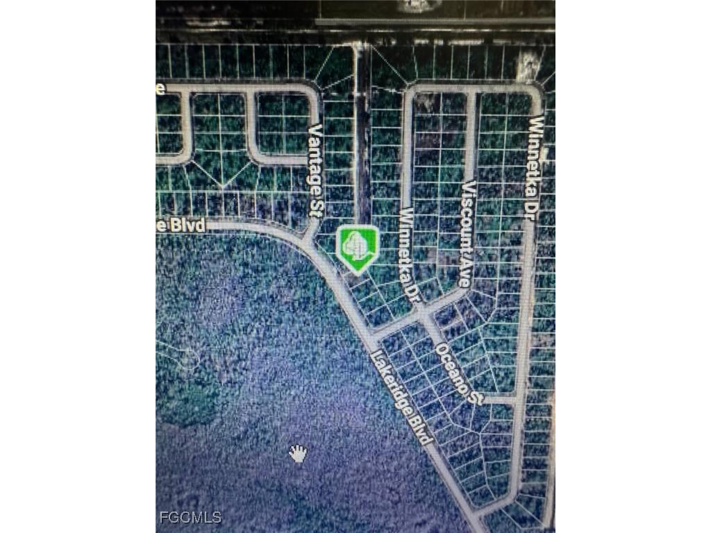 284 Lakeridge Boulevard Lehigh Acres FL 33972 2025006215 image2