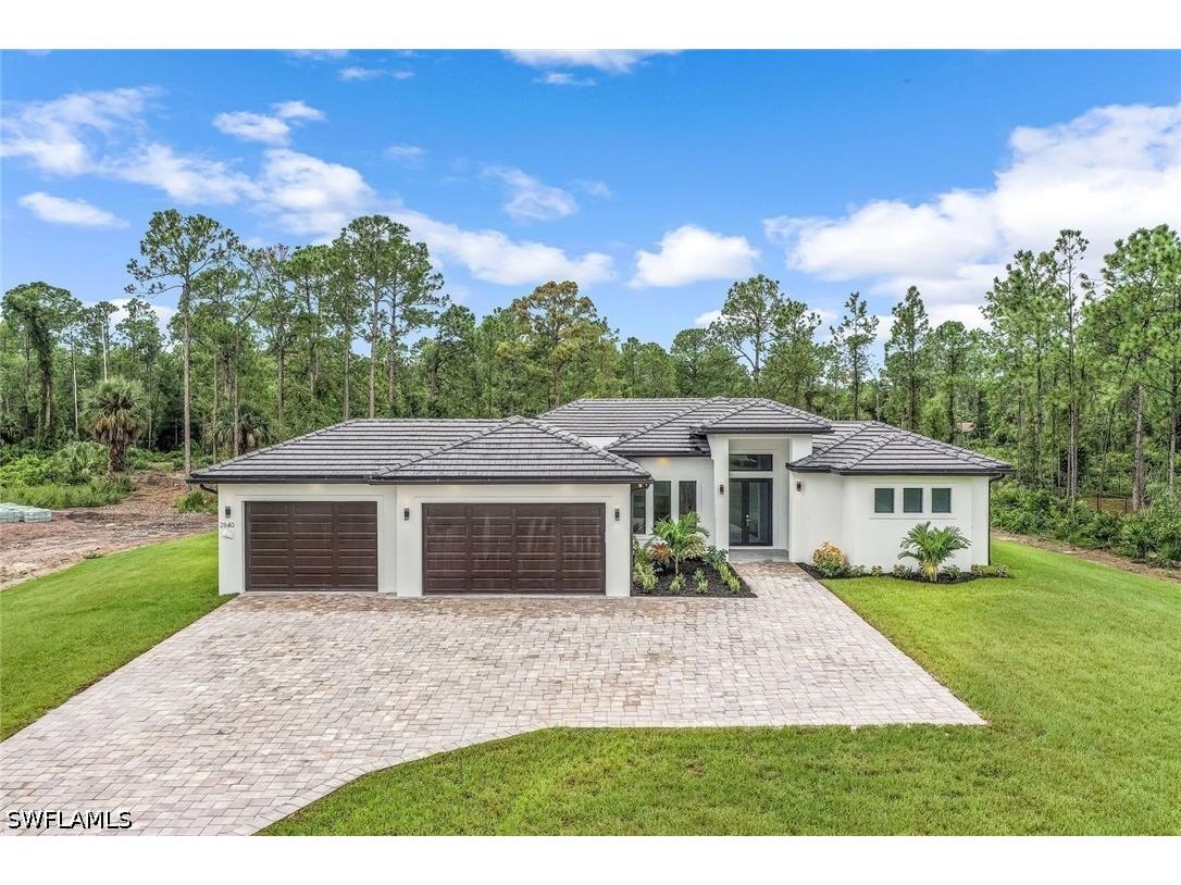 2840 Golden Gate Boulevard W Naples FL 34120 226021680 image1