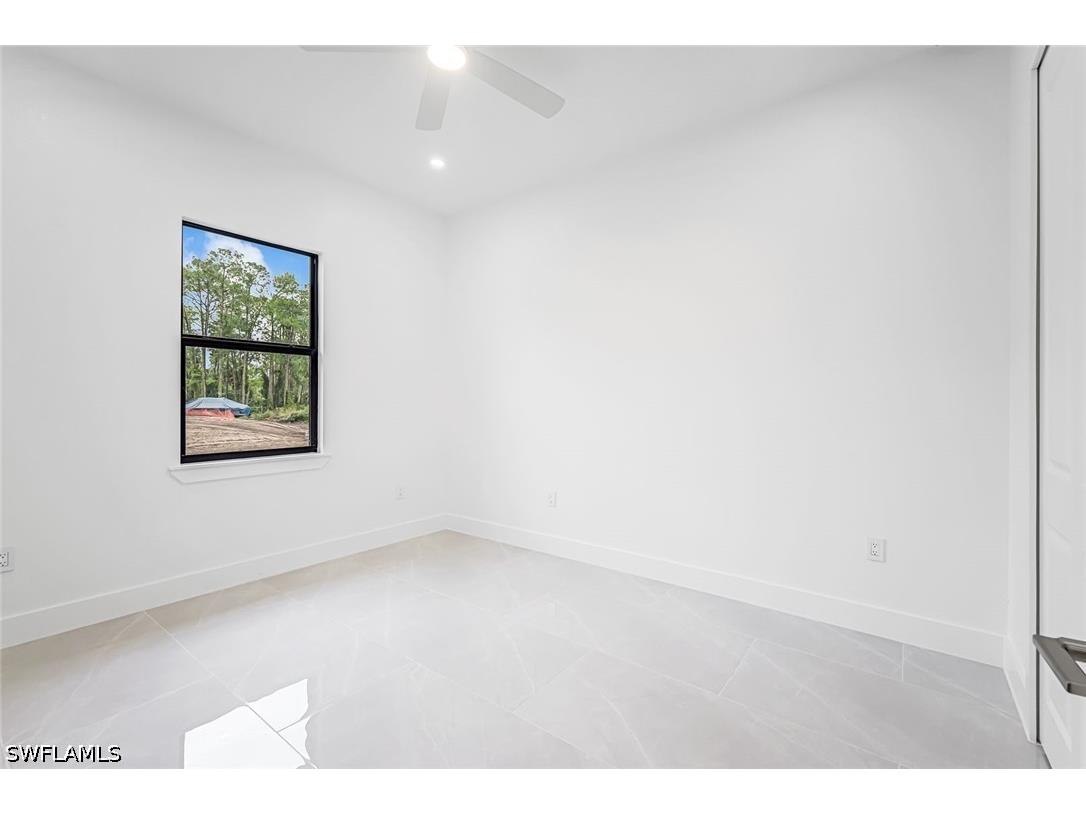 2840 Golden Gate Boulevard W Naples FL 34120 226021680 image30