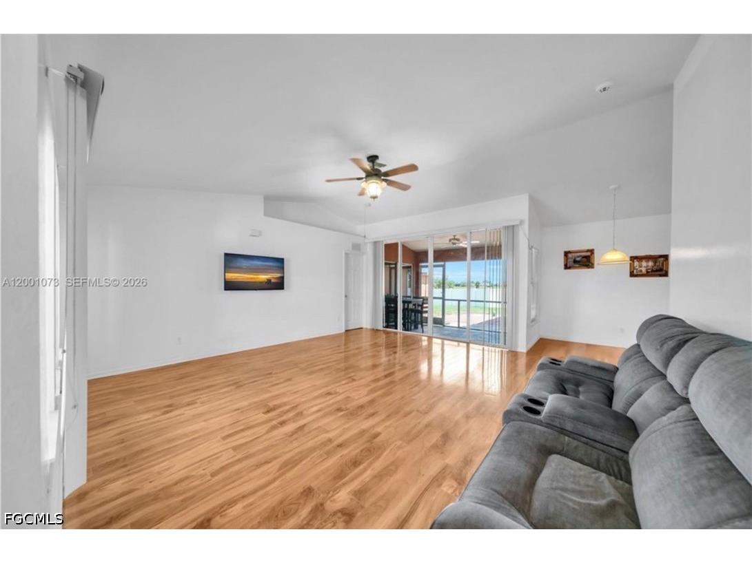 2840 NW 2nd Terrace Cape Coral FL 33993 2026019558 image10