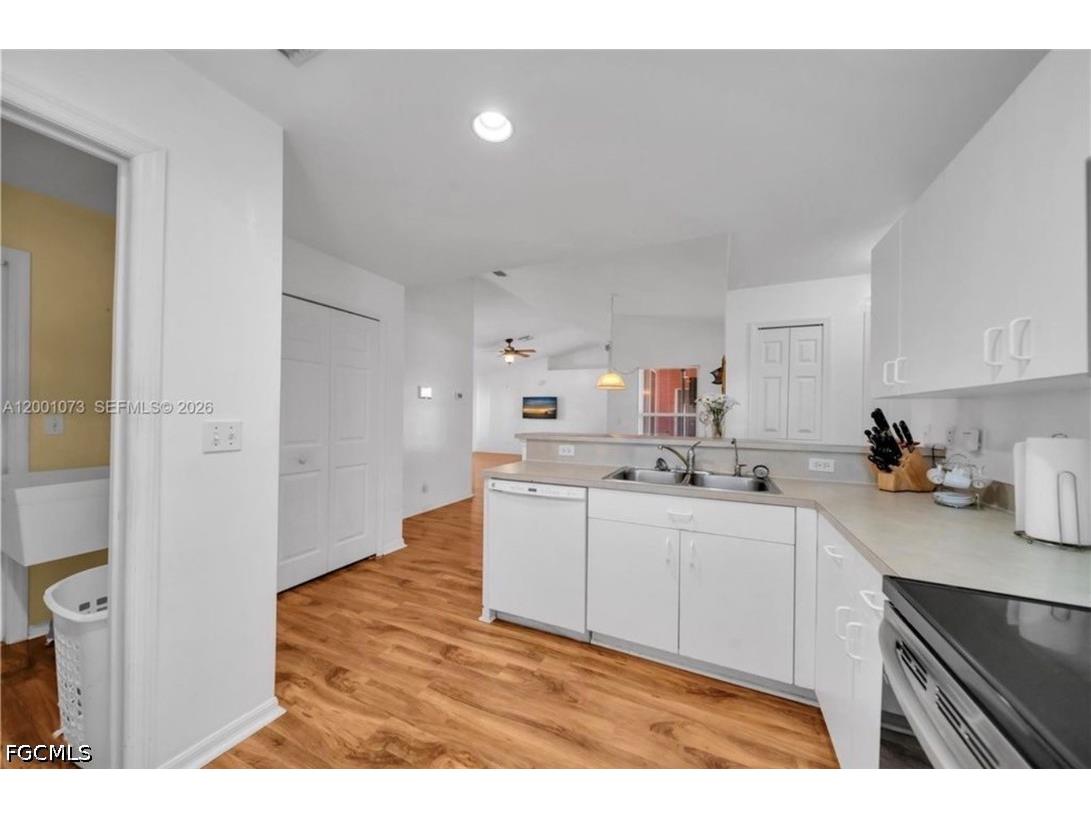 2840 NW 2nd Terrace Cape Coral FL 33993 2026019558 image12
