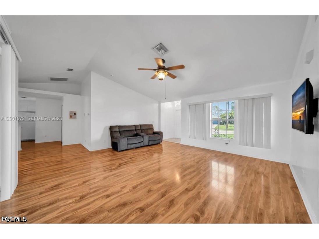 2840 NW 2nd Terrace Cape Coral FL 33993 2026019558 image5