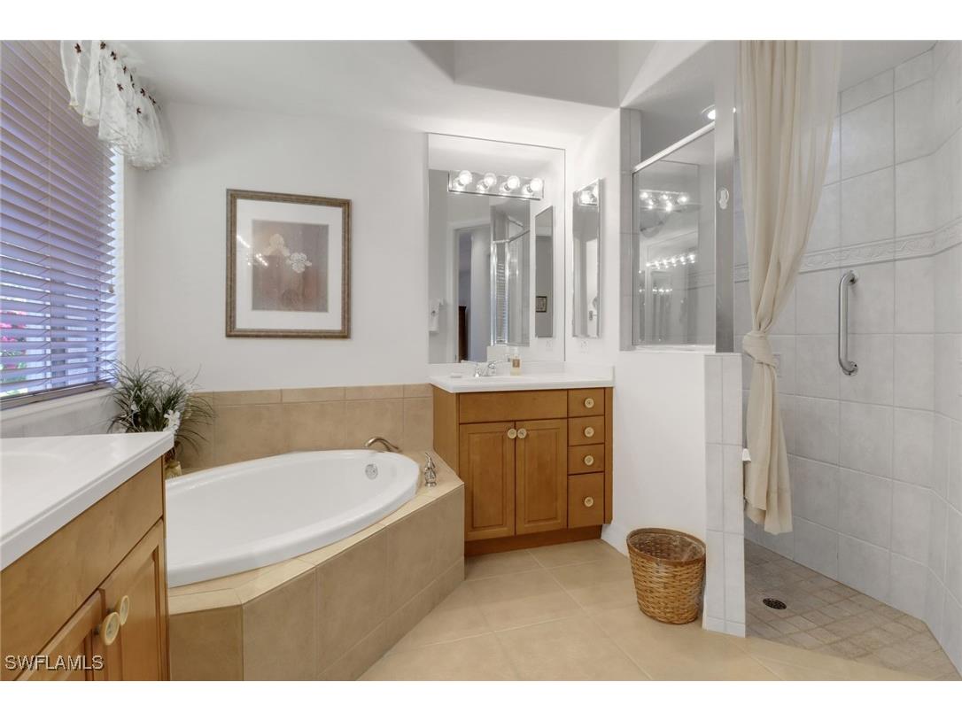 28404 Via Odanti Drive Bonita Springs FL 34135 225043745 image27