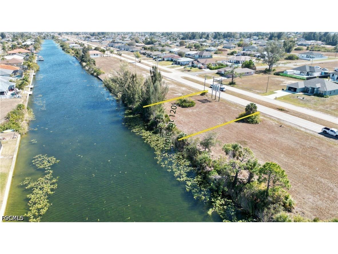 2841 & 2839 Diplomat Parkway W Cape Coral FL 33993 2026007145 image4