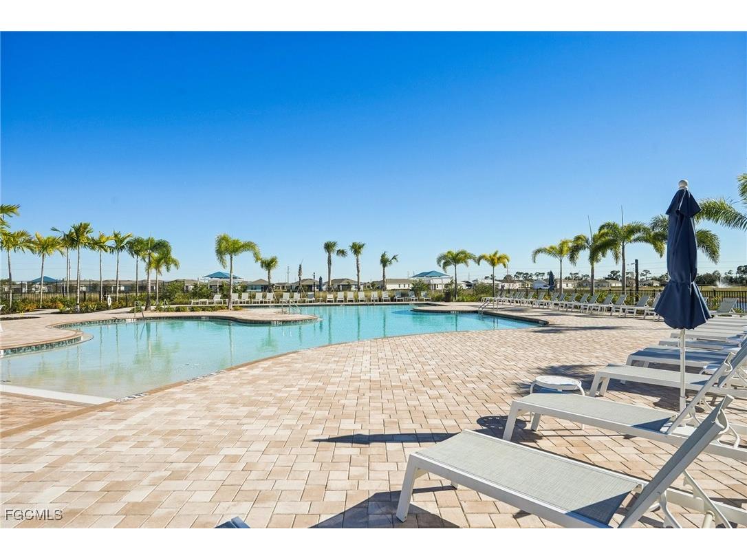 2841 Pillar Coral Lane North Fort Myers FL 33903 2026004920 image27