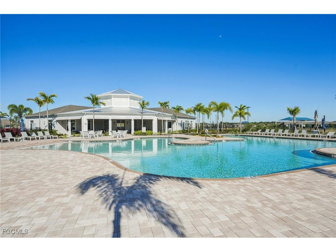 2841 Pillar Coral Lane North Fort Myers FL 33903 2026004920 image28