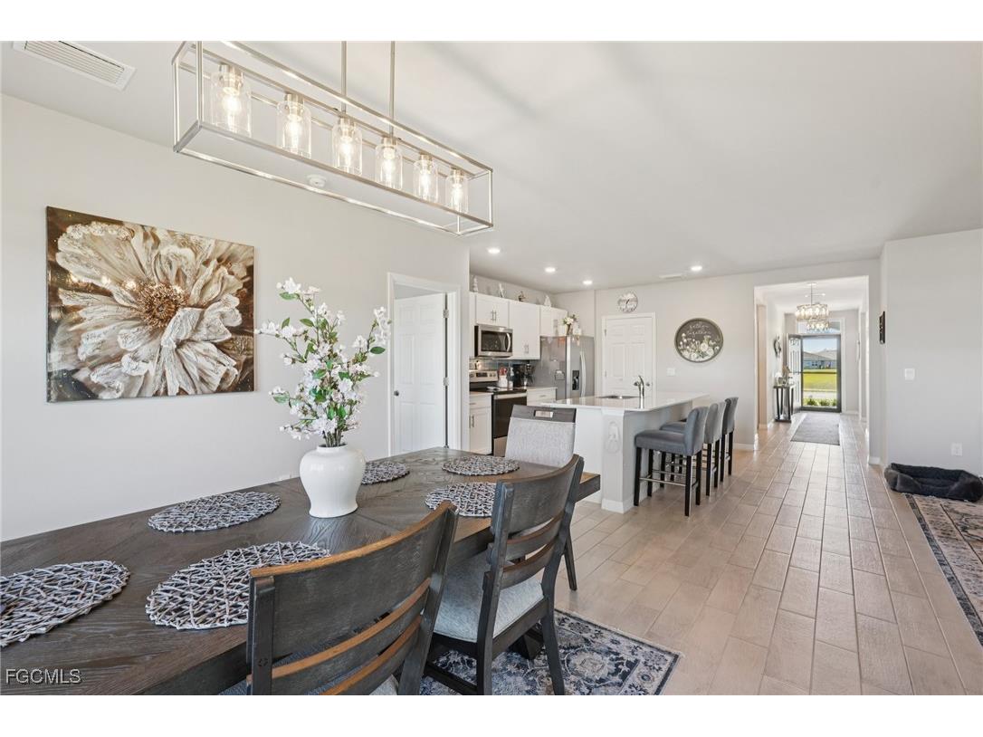 2841 Pillar Coral Lane North Fort Myers FL 33903 2026004920 image3