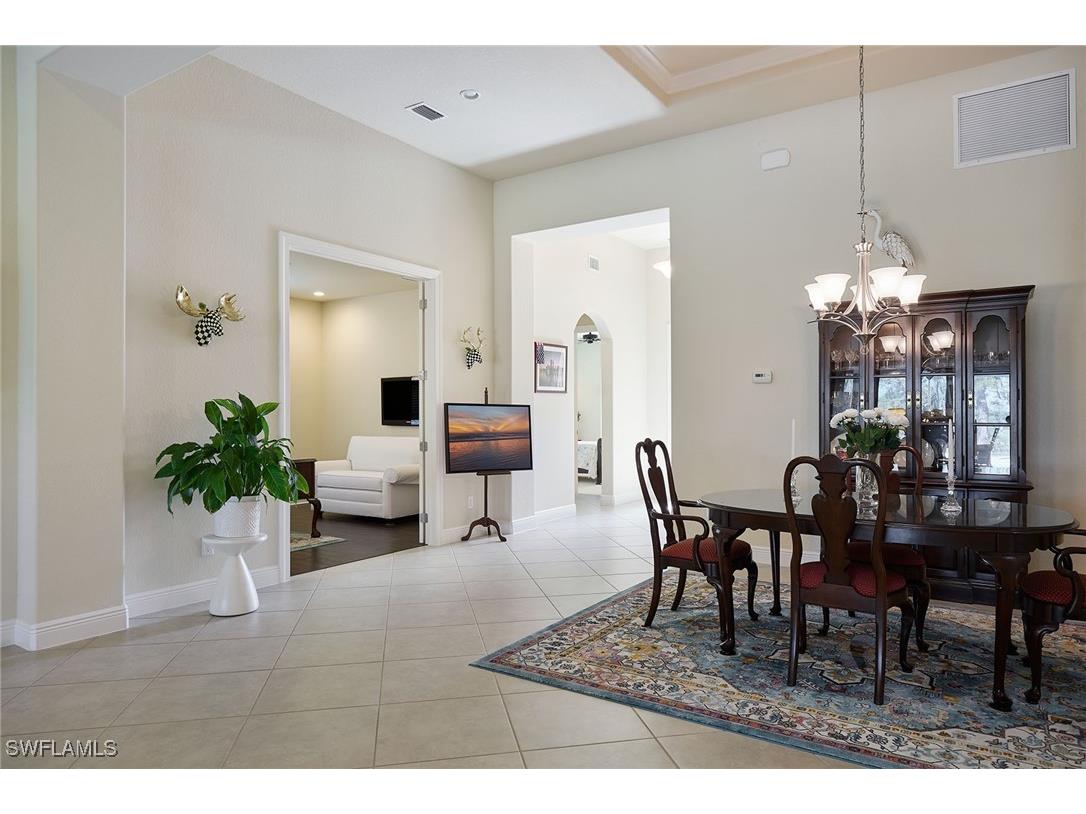 28412 San Amaro Drive Bonita Springs FL 34135 225015911 image3