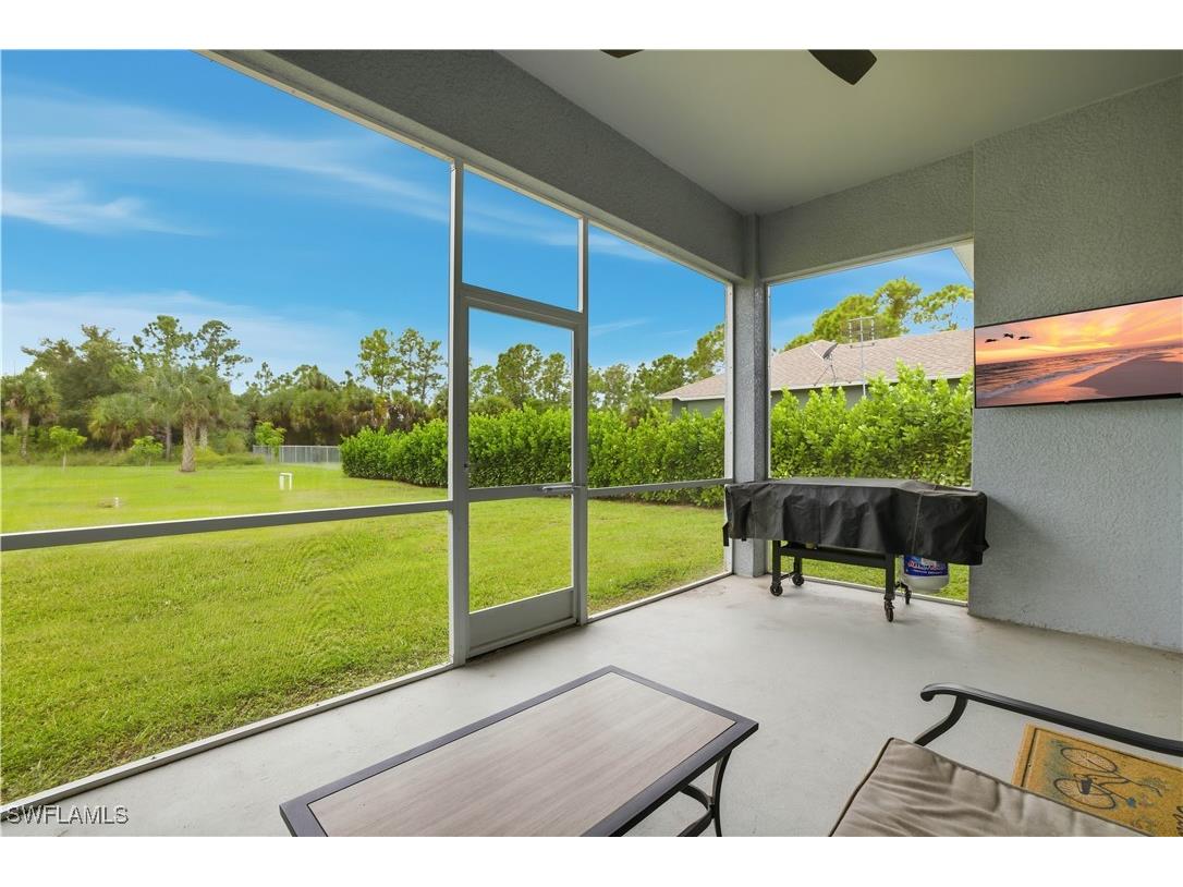 2842 8th Avenue NE Naples FL 34120 225084335 image4