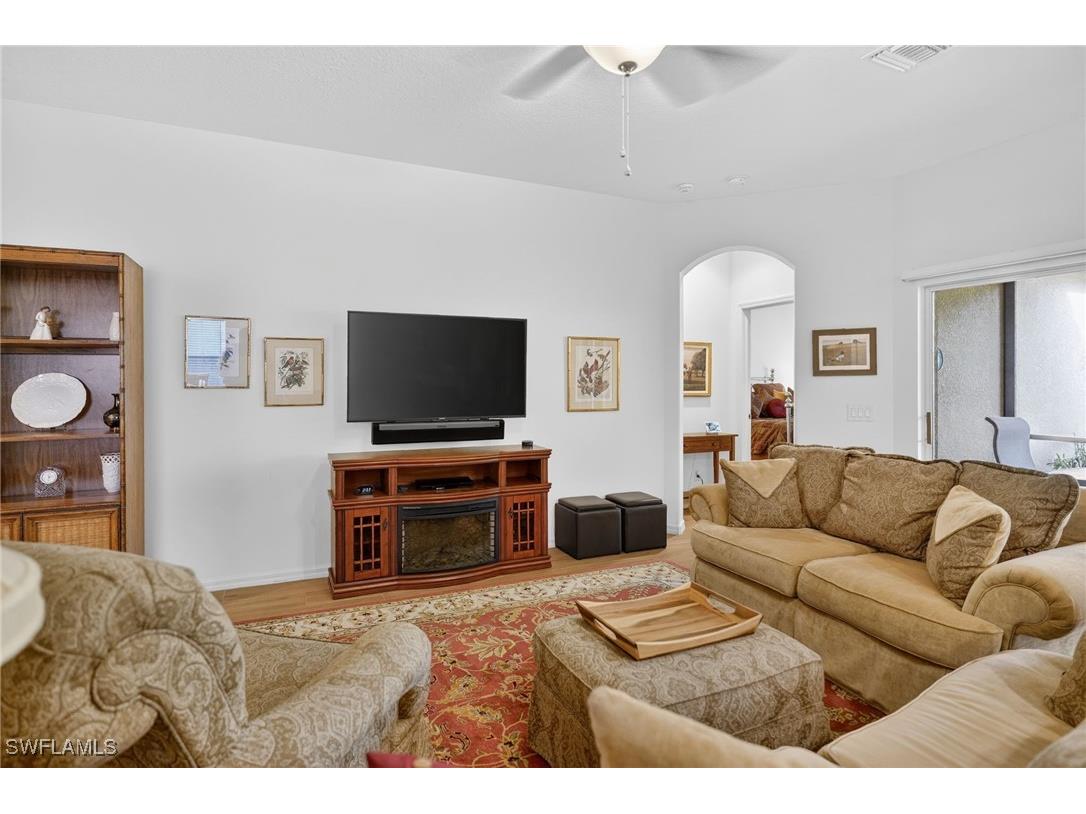 2842 Via Piazza Loop Fort Myers FL 33905 225083809 image3