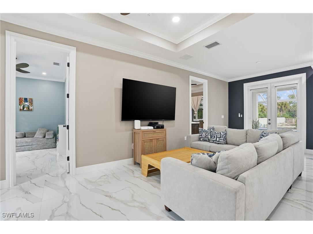 2843 18th Avenue NE Naples FL 34120 225083276 image10