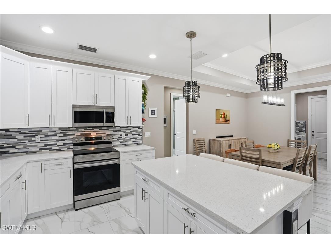 2843 18th Avenue NE Naples FL 34120 225083276 image22