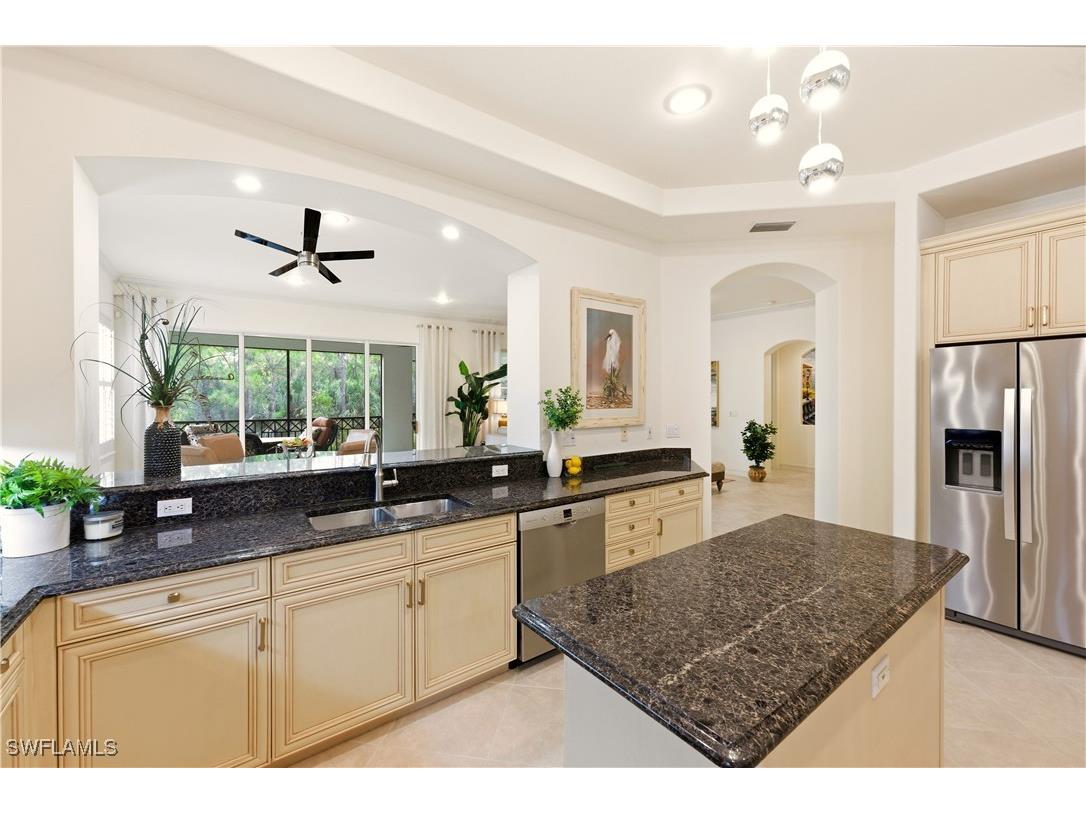 2843 Tiburon Boulevard E #7-102 Naples FL 34109 225079040 image12