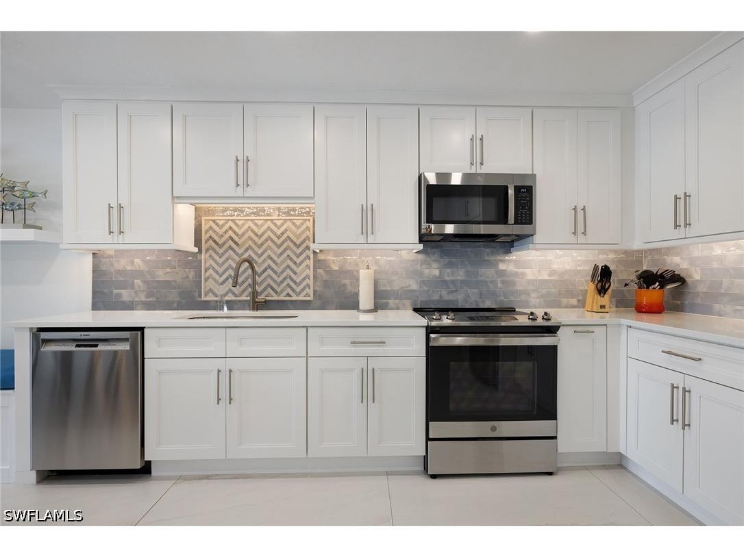 28432 Highgate Drive Bonita Springs FL 34135 226021469 image16