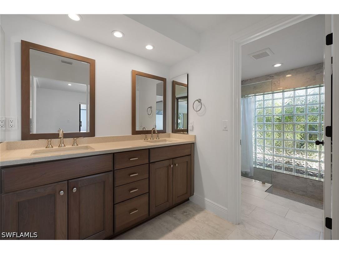28432 Highgate Drive Bonita Springs FL 34135 226021469 image25