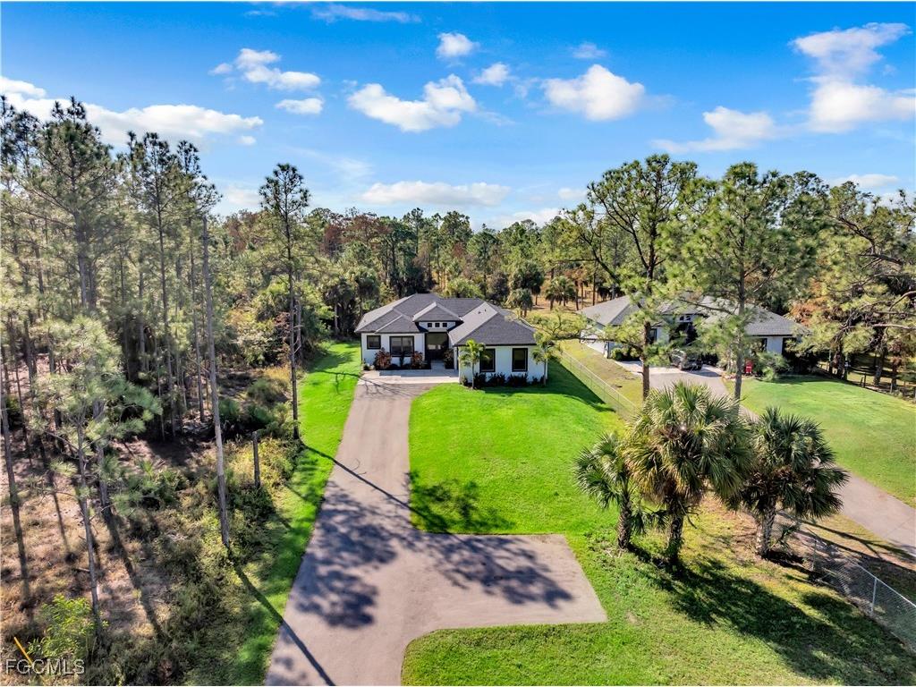 2844 37th Avenue NE Naples FL 34120 2025024870 image1