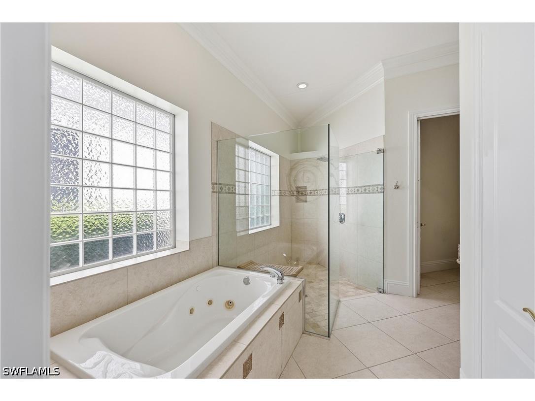 2844 Coco Lakes Drive Naples FL 34105 226015163 image20