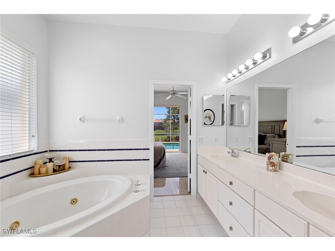 28448 Highgate Drive Bonita Springs FL 34135 225064138 image24