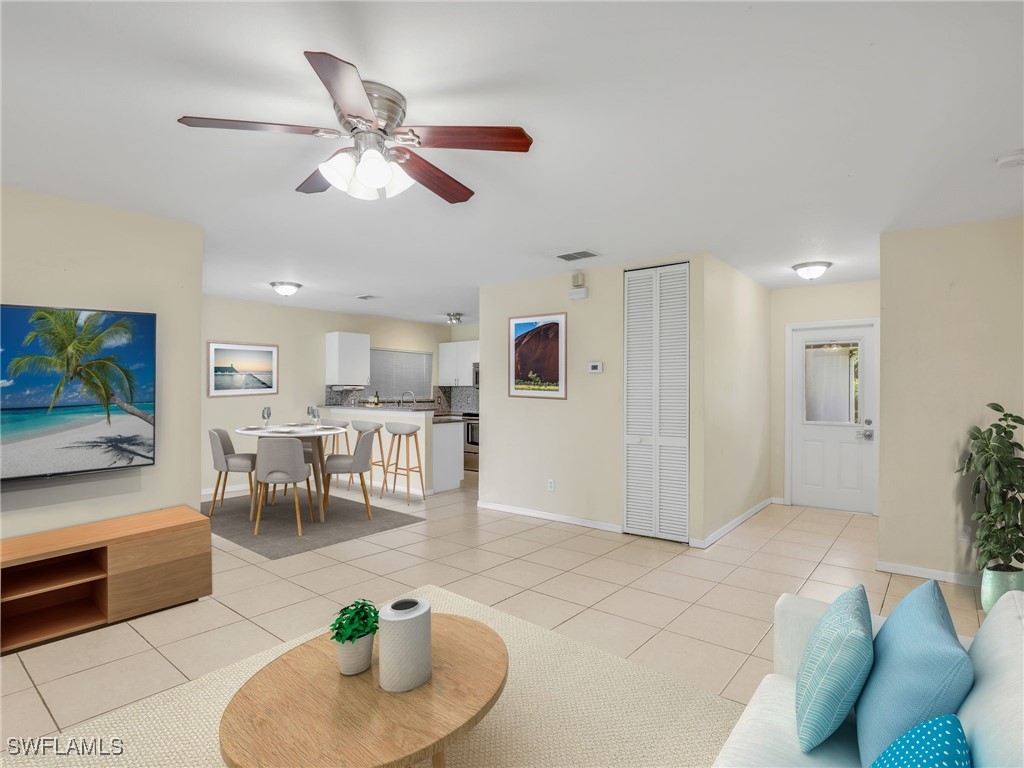 2845 31st Avenue NE Naples FL 34120 224070644 image1