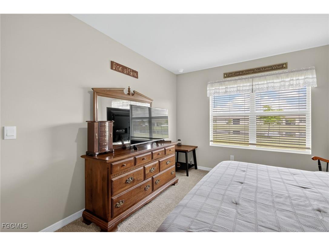 2845 Pillar Coral Lane North Fort Myers FL 33903 2025010712 image15