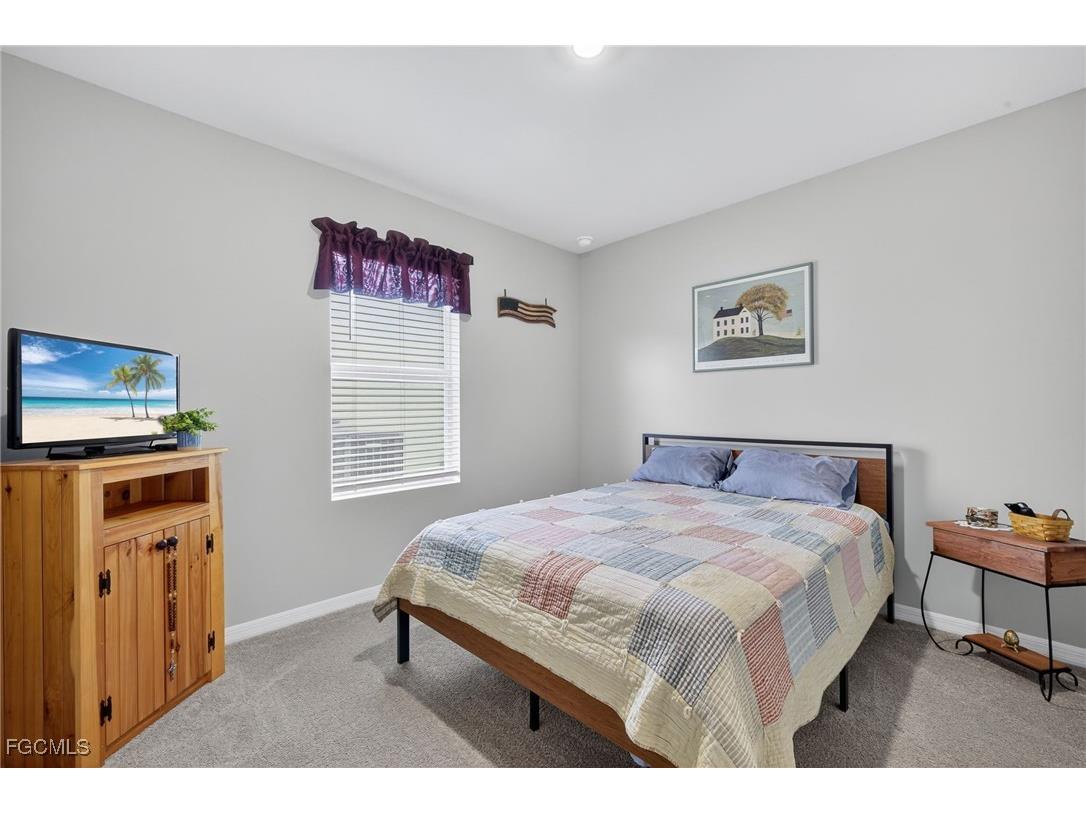 2845 Pillar Coral Lane North Fort Myers FL 33903 2025010712 image21