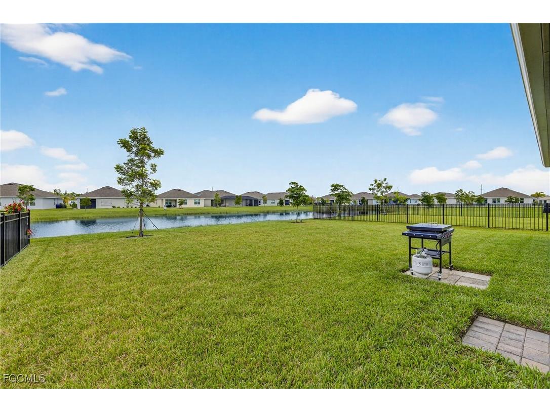 2845 Pillar Coral Lane North Fort Myers FL 33903 2025010712 image25