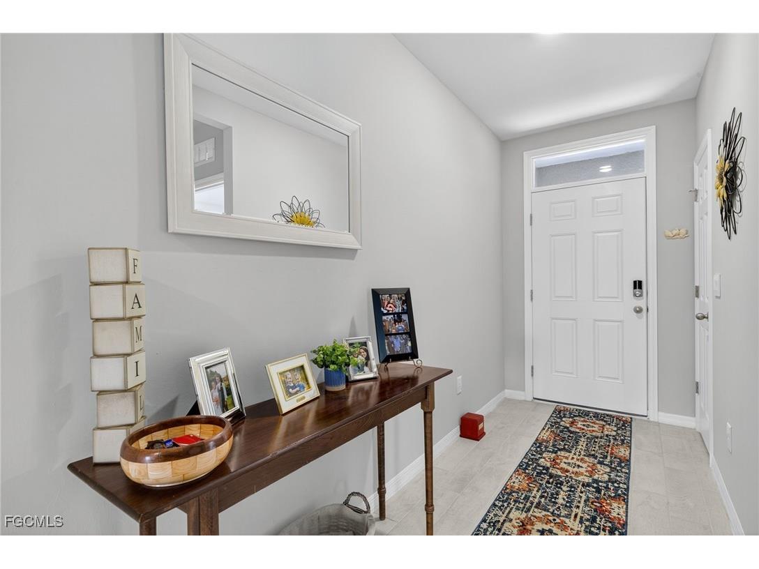2845 Pillar Coral Lane North Fort Myers FL 33903 2025010712 image3