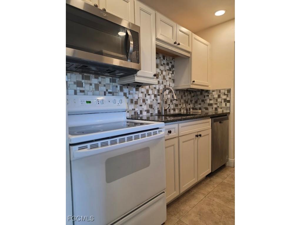 2845 Winkler Avenue #317 Fort Myers FL 33916 2025018654 image11