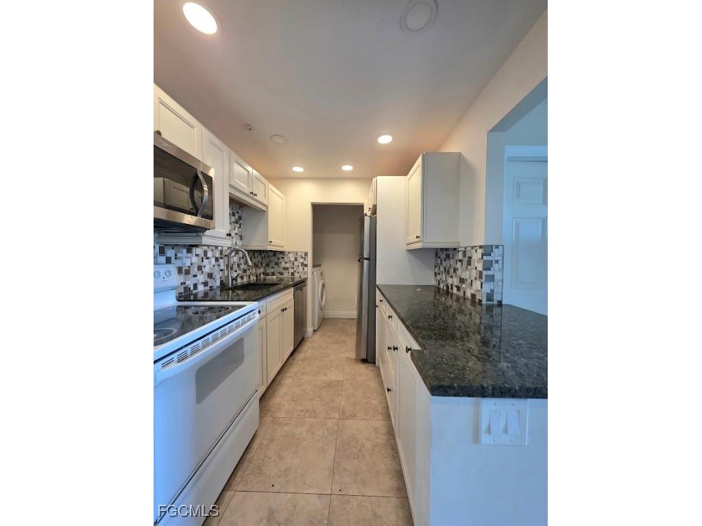 2845 Winkler Avenue #317 Fort Myers FL 33916 2025018654 image9